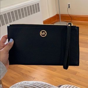 Michael Kors Flat Wristlet/Clutch
